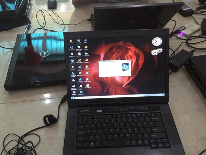 Laptop Dell Vostro 1520 (Core 2 Duo, RAM 2GB, HDD 160GB, MÀN HÌNH 15.4 INCH)